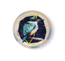 Load image into Gallery viewer, SMALL ROUND TILE / SACRED KINGFISHER